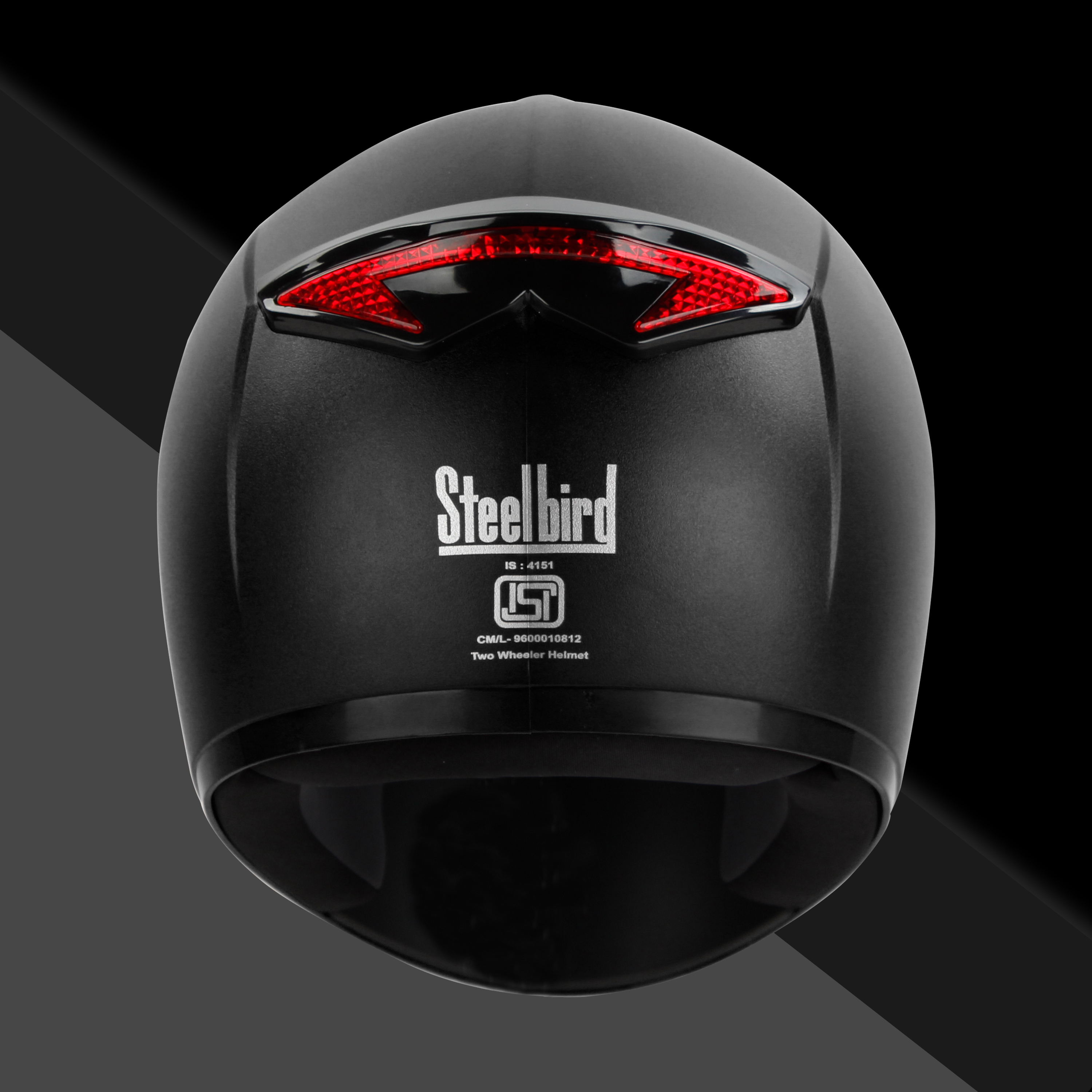 Steelbird SBH-34 Mamba ISI Certified Full Face Helmet With Inner Smoke Sun Shield (Dashing Black)